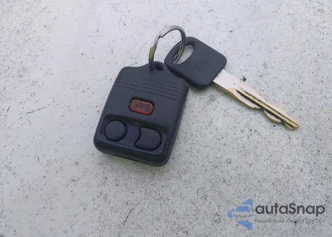 2002 Ford F-250 Lariat/Xl/Xlt z USA, uszkodzony, nr VIN 1FTNX21F72EB41864